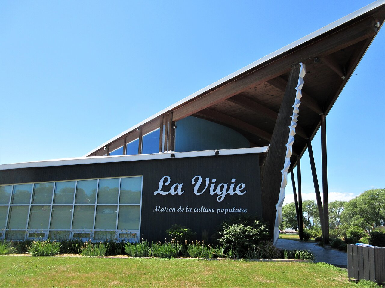 La Vigie, Maison de la culture populaire